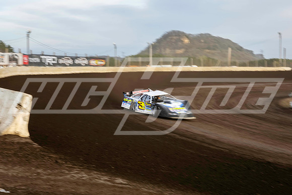 HIGHSIDE_MTS_Dairyland_Night 1-50