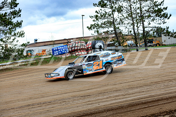 HIGHSIDE_HIBBING_05_21_22-29