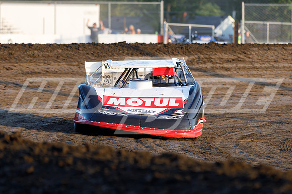 08_28_21_WoOLateModels_Davenport-30