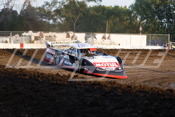 08_28_21_WoOLateModels_Davenport-40
