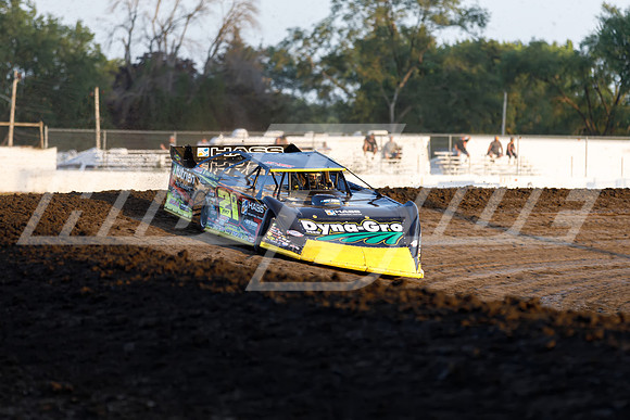 08_28_21_WoOLateModels_Davenport-35