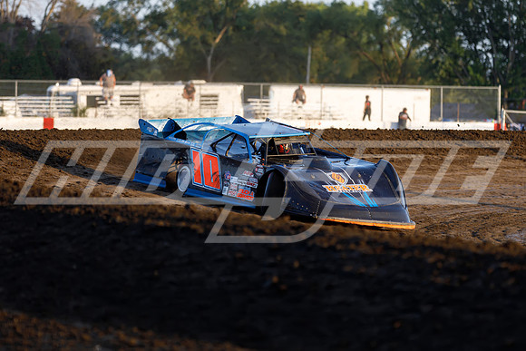 08_28_21_WoOLateModels_Davenport-22