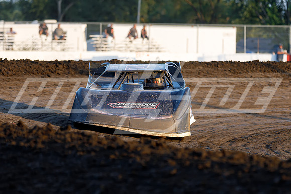 08_28_21_WoOLateModels_Davenport-32