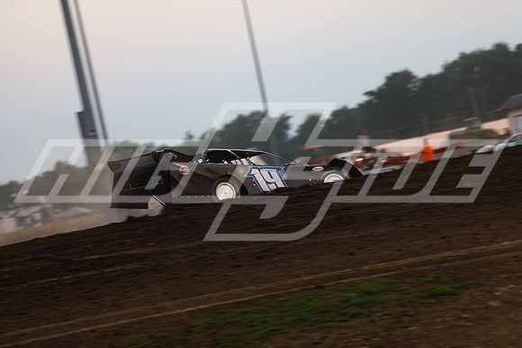 08_27_21_WoOLateModels_Davenport-31