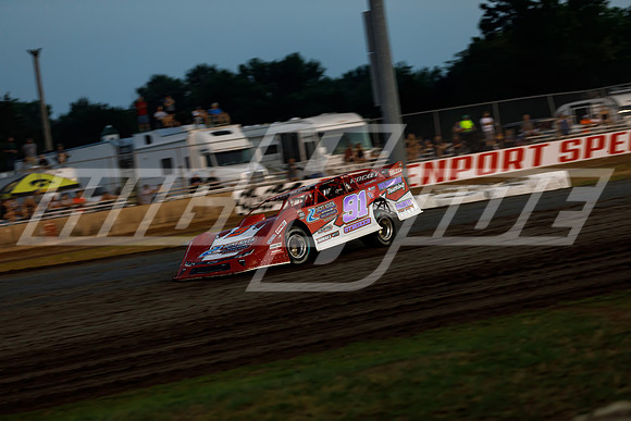 08_27_21_WoOLateModels_Davenport-39