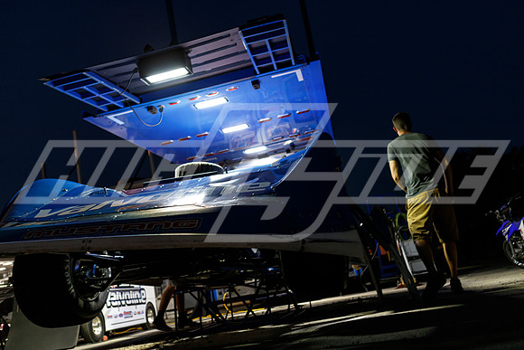 08_27_21_WoOLateModels_Davenport-2