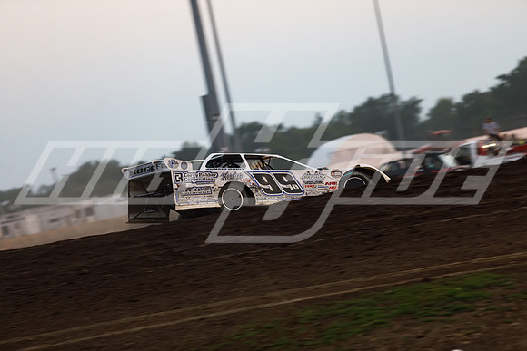 08_27_21_WoOLateModels_Davenport-30