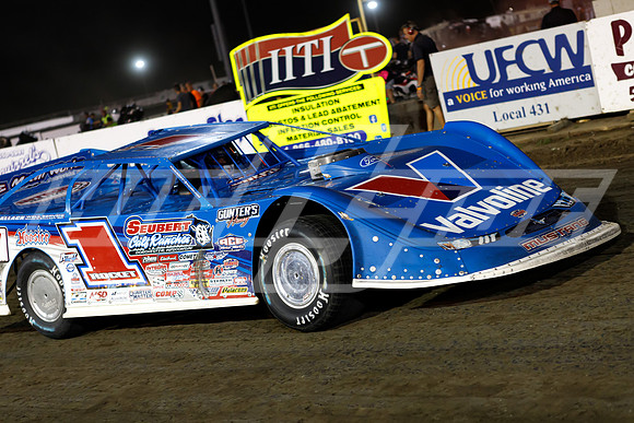 08_27_21_WoOLateModels_Davenport-13